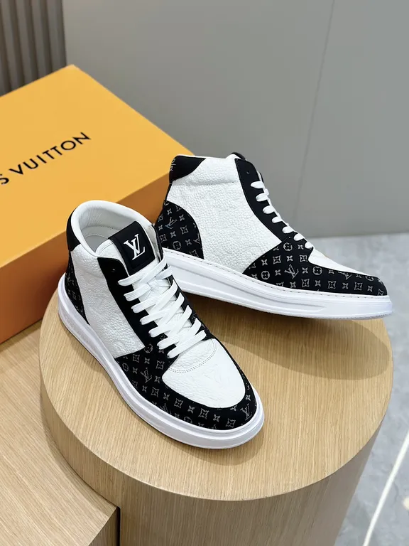 Louis Vuitton Shoe 